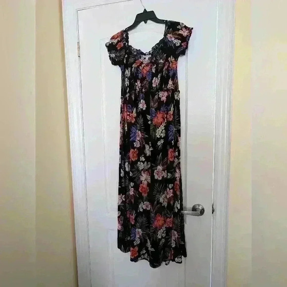 Patrons of peace dark floral summer maxi dress size medium - Picture 1 of 7